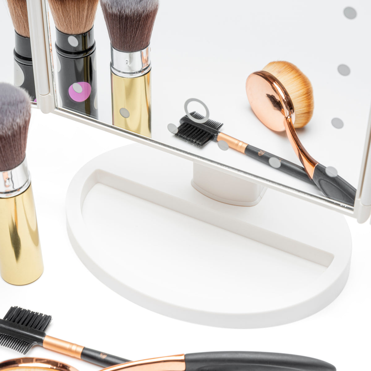 close up of built in storage tray in base of 24 LED touch dimmable make up mirror with 2x 3x magnification in white 